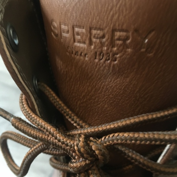 Sperry’s Top Sider winter boots. Never Worn. - Picture 4 of 4